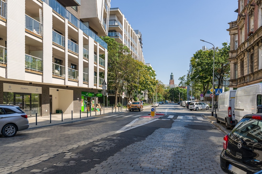 Apartment Wroclaw Atal Tower by Renters view 5