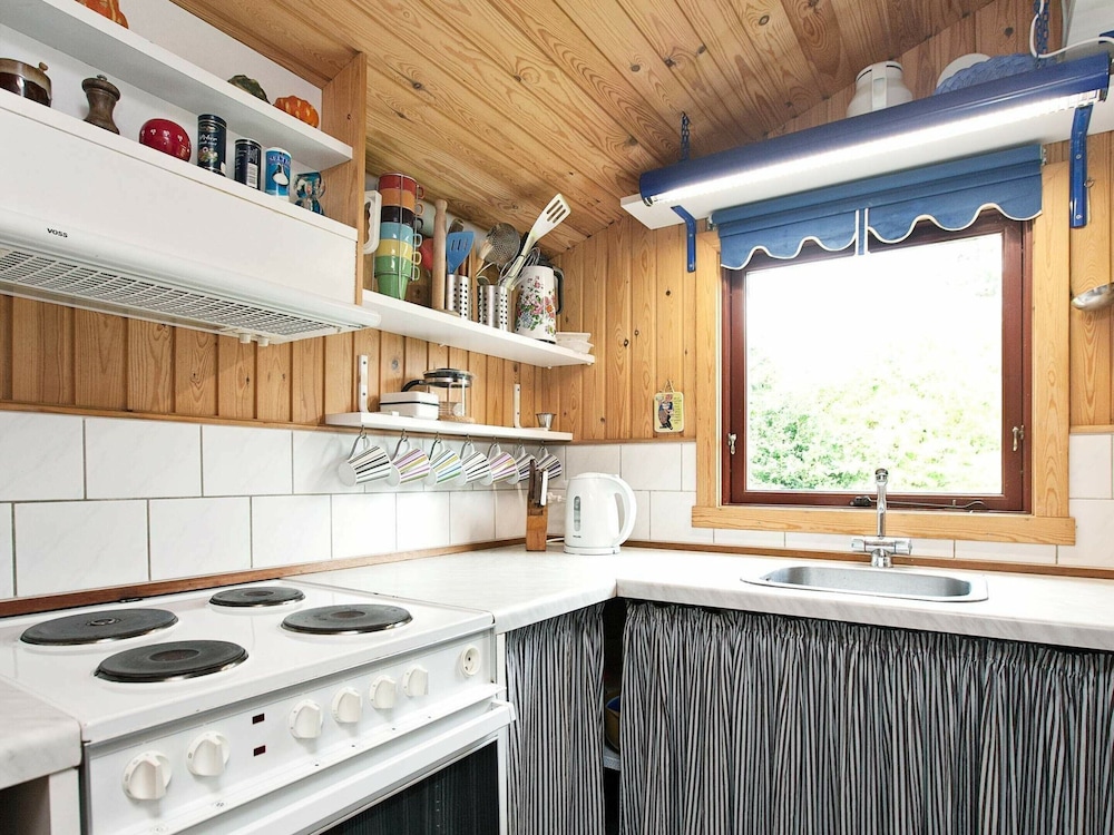 6 Person Holiday Home in Dannemare-by Traum view 4