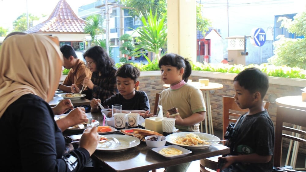 Hotel Setia Budi Madiun
