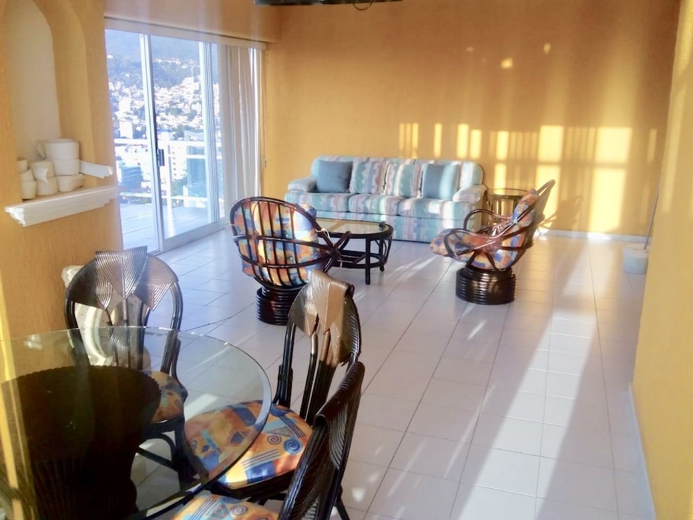Suite con Playa Acapulco Guerrero view 4