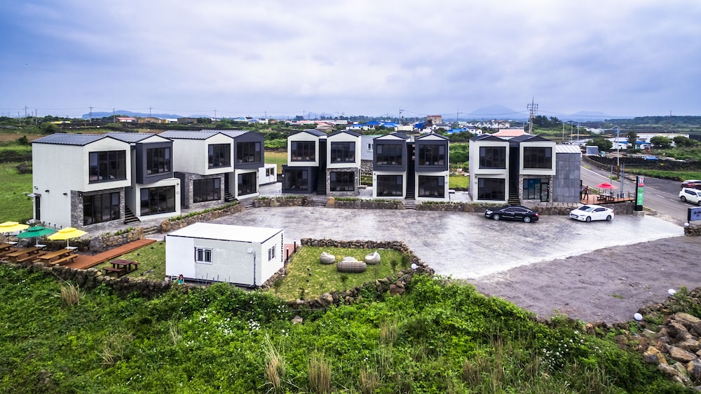De Reve Jeju