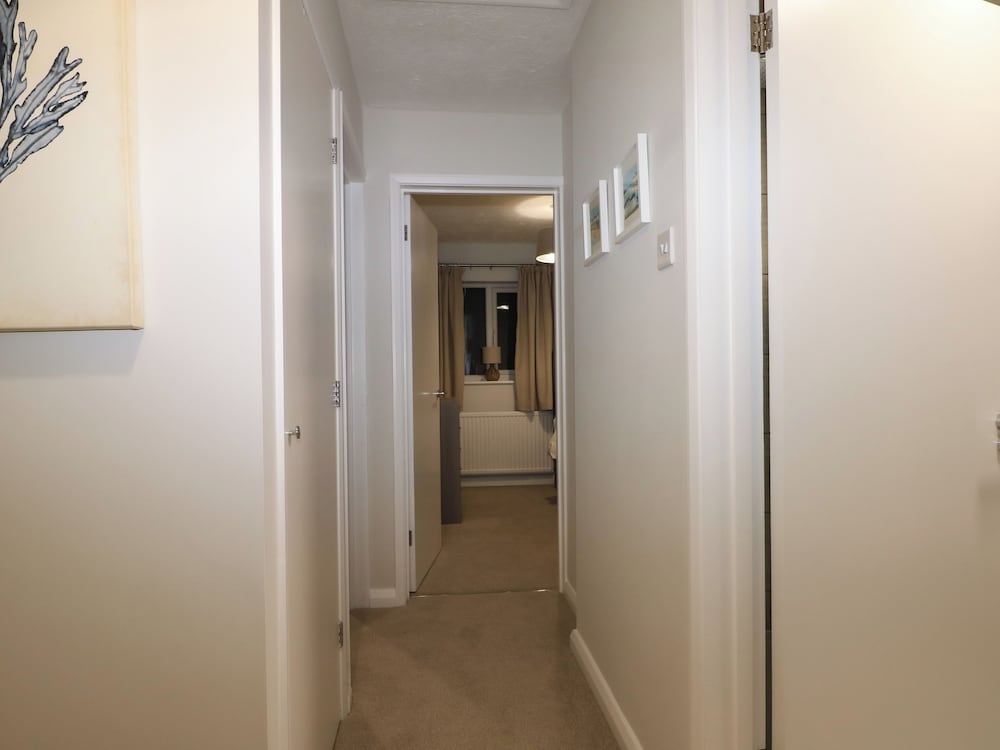 8 Sea Way