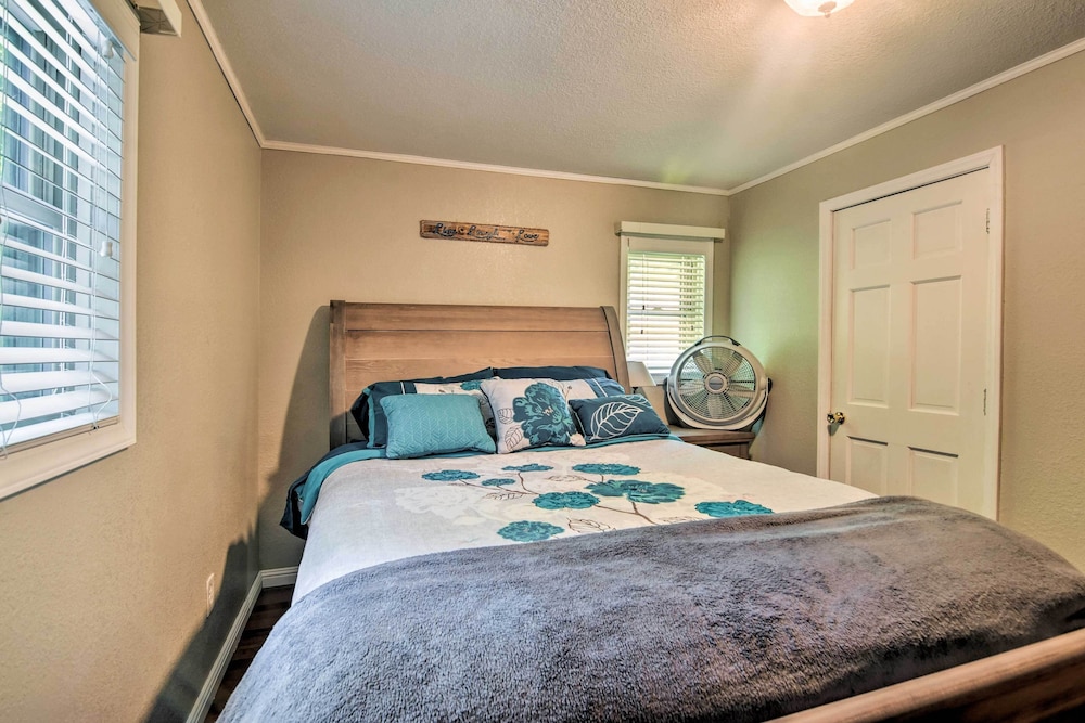 Pet-friendly Castlewood Cabin w/ Deck & Pond Views view 5