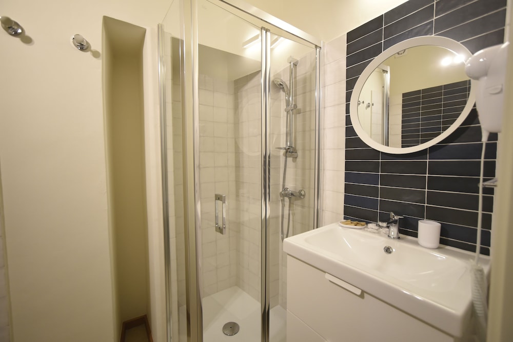 B&B Fiore en Gallipoli — bathroom