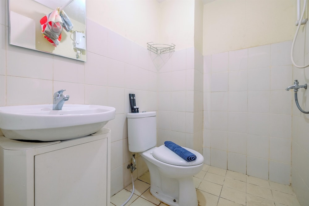 Comfort And Cozy Living 2Br Bogor Valley Apartment