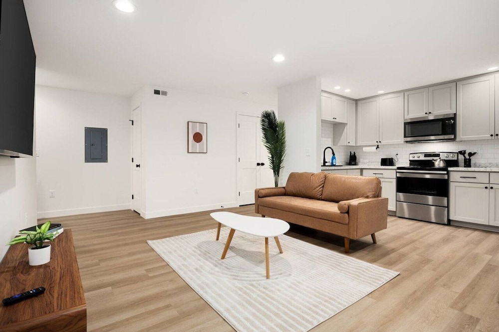 The Silo 1 - Traveler's Haven