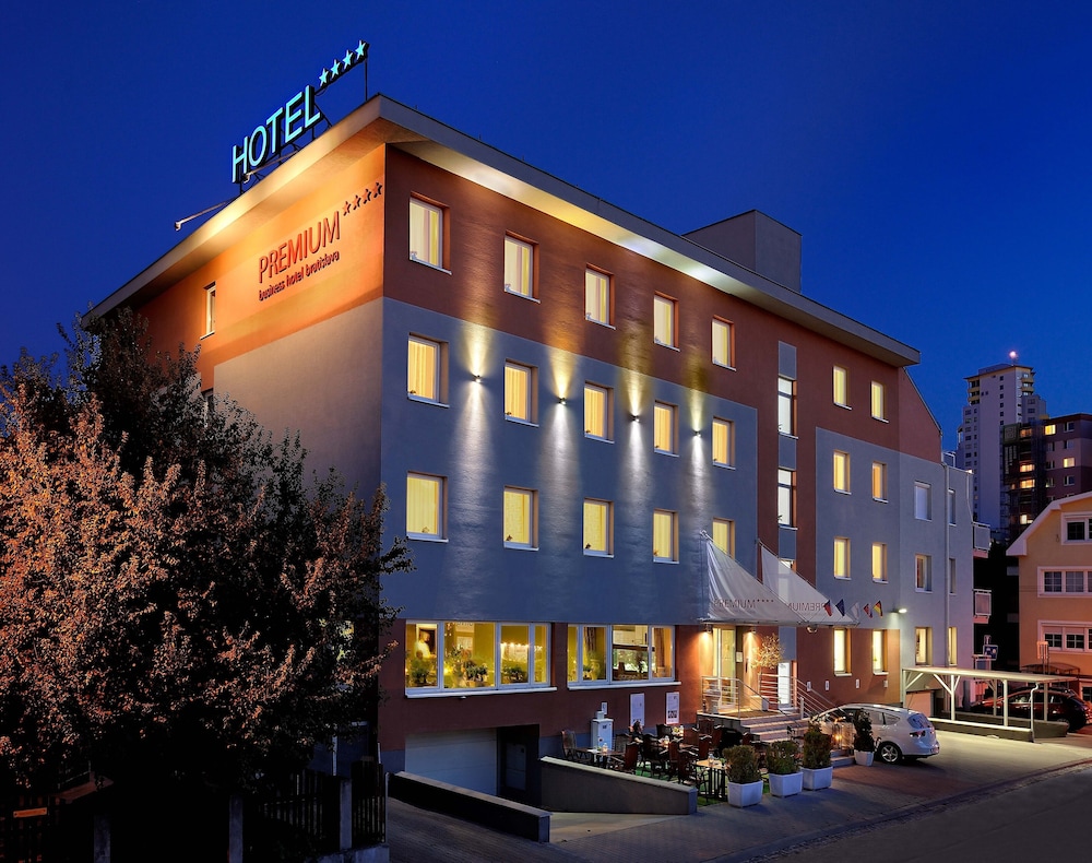 Hotel Premium Business Hotel Bratislava - Image 1
