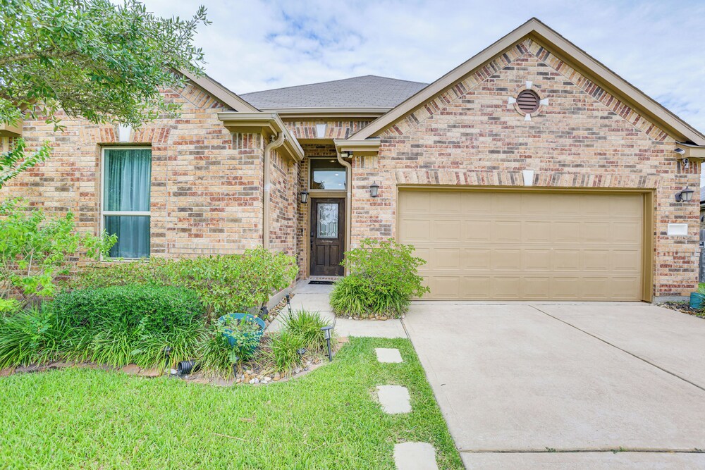 Golf, Bike, Fish & More: Family Getaway in Katy