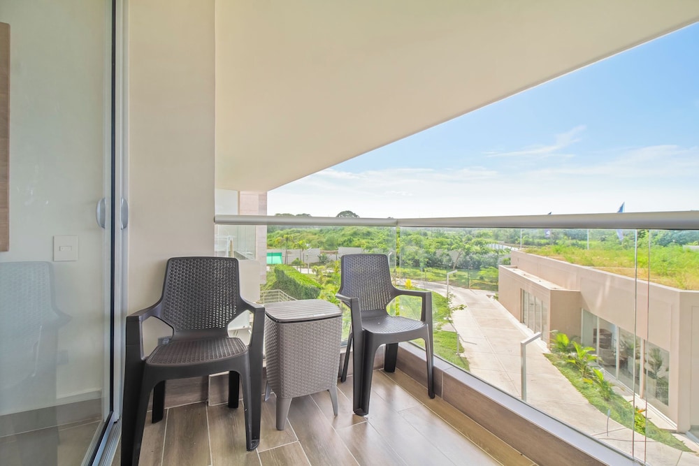 Baia Kristal Cartagena By HostPro