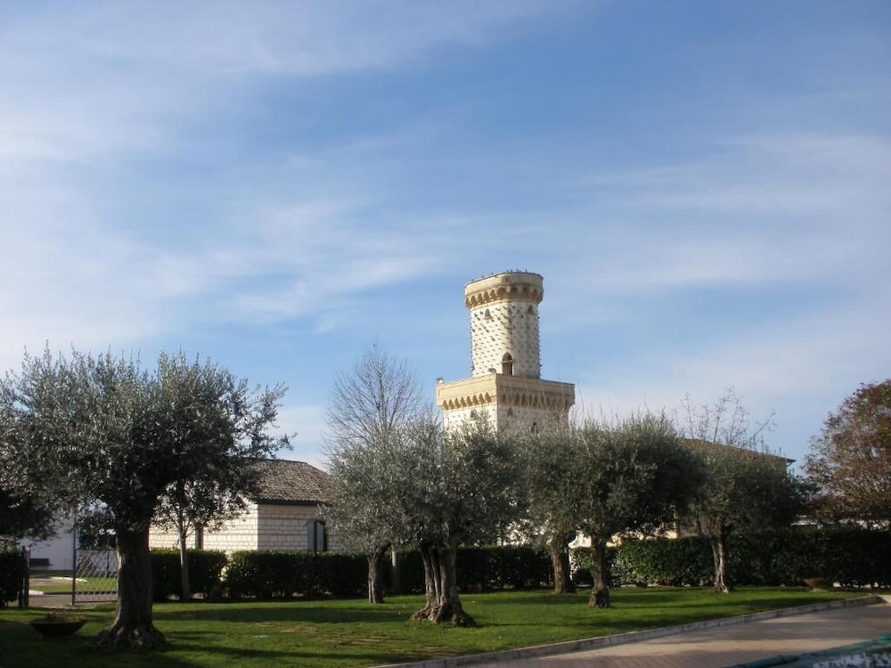 Photo 14