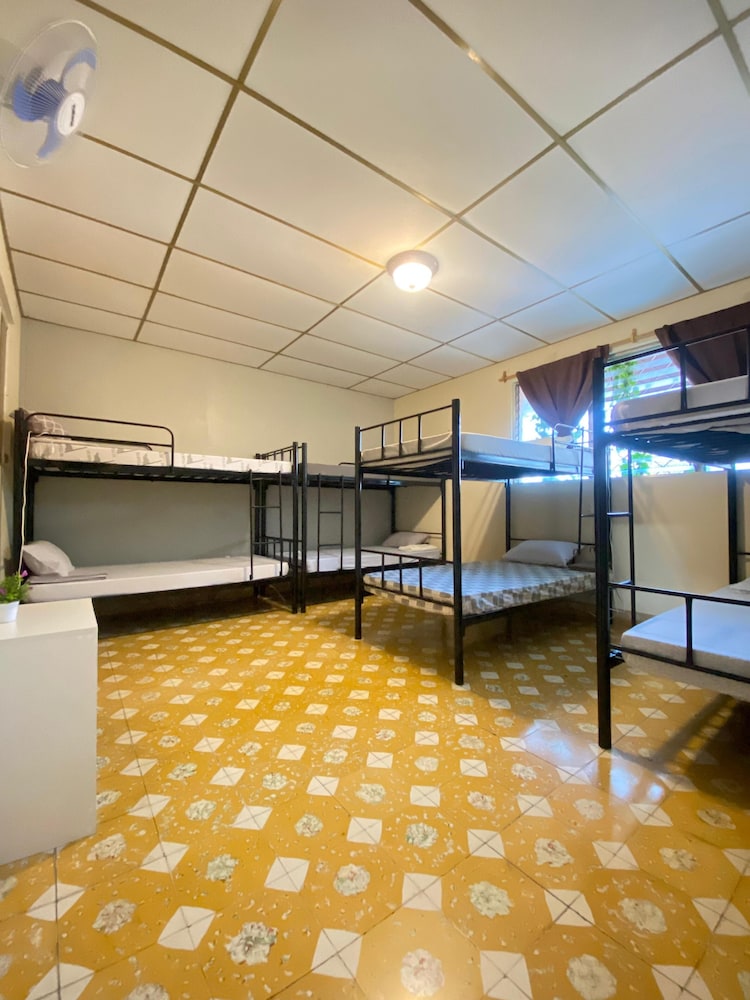 Mountain View hostel