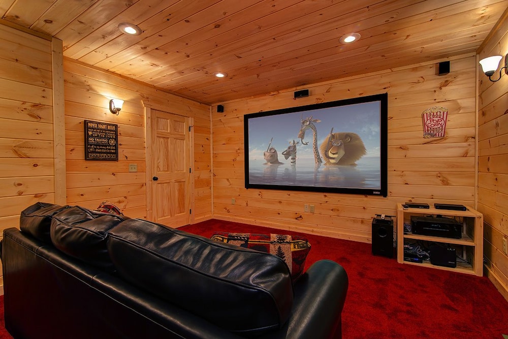 A River Runs Through It - 3 Bedrooms, 3 Baths, Sleeps 12 Cabin by RedAwning