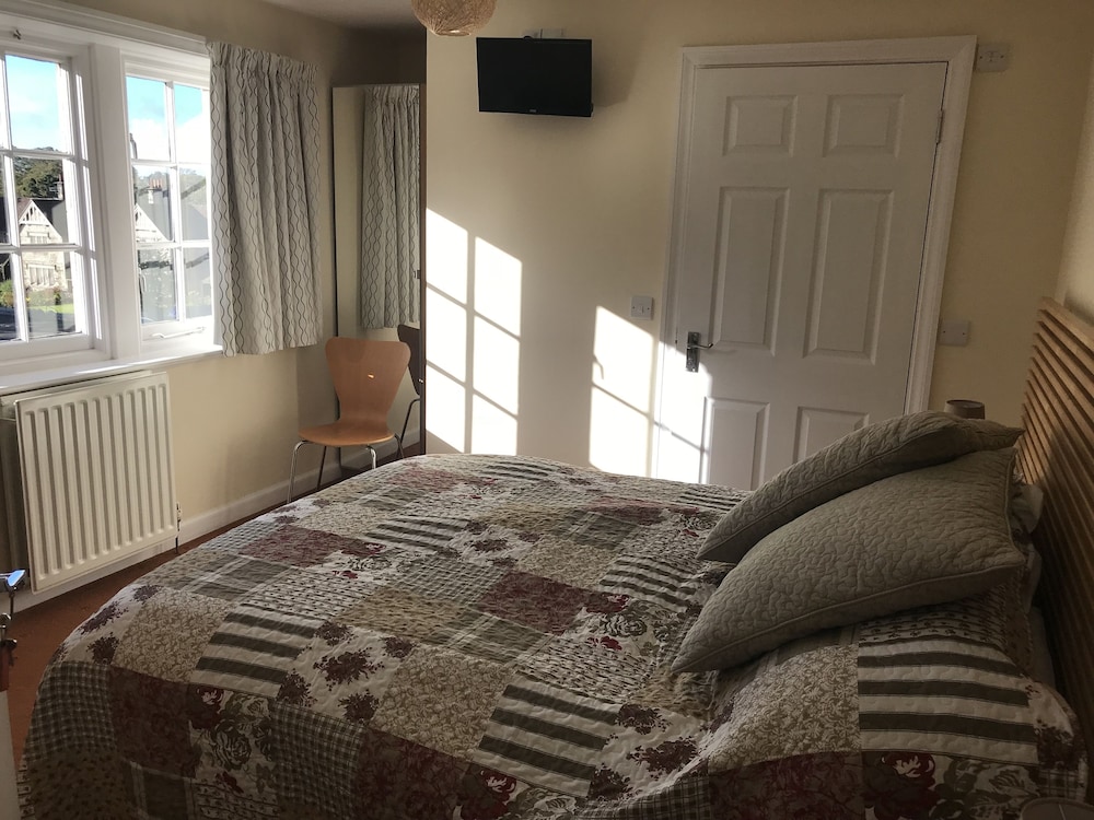 Ford Village Bed & Breakfast view 3
