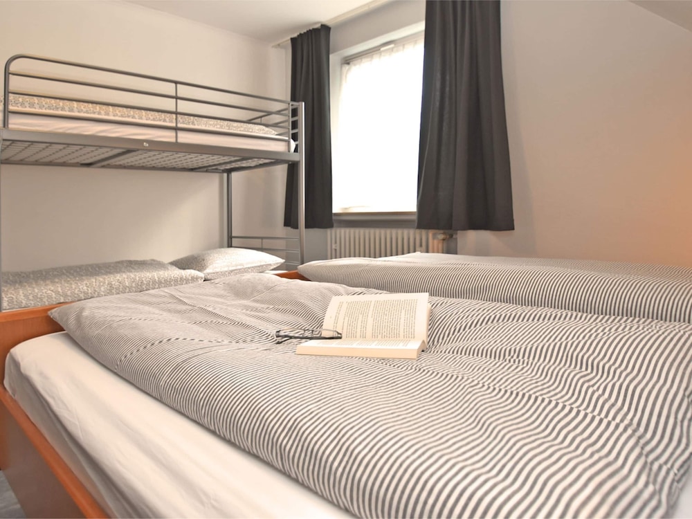 Spacious Holiday Home in Löwensen Lower Saxony near Forest view 3