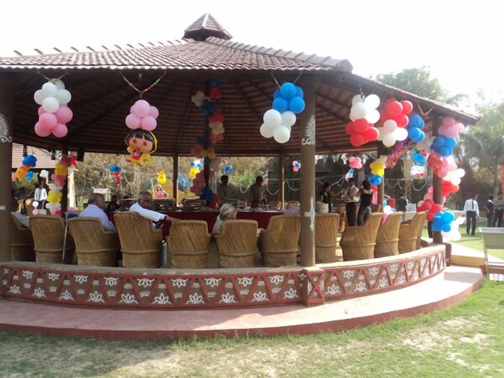 Family Kingdom