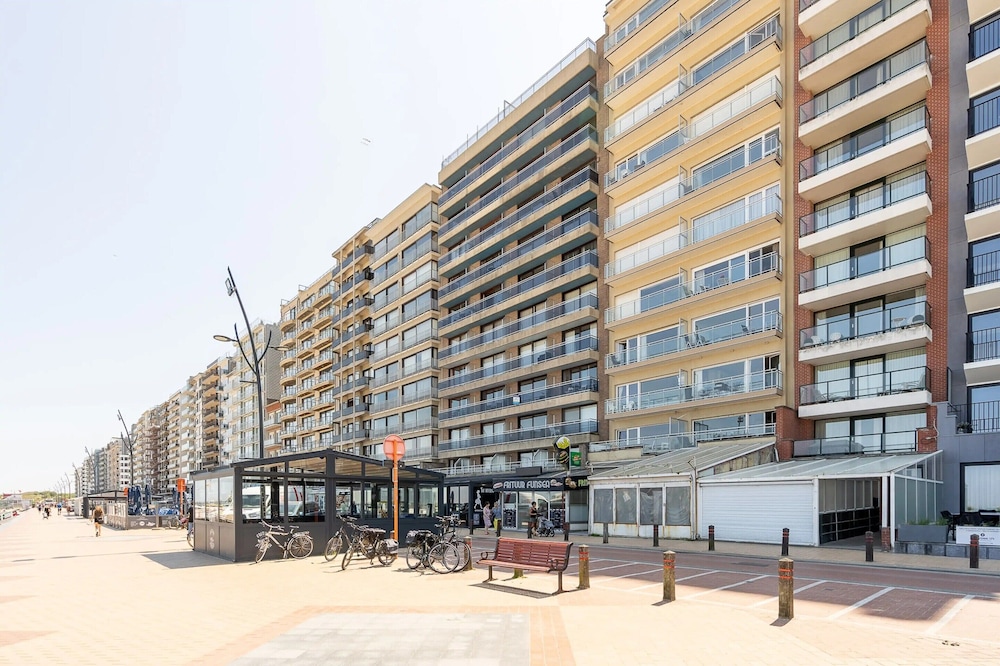 Apartment in Blankenberge With Views