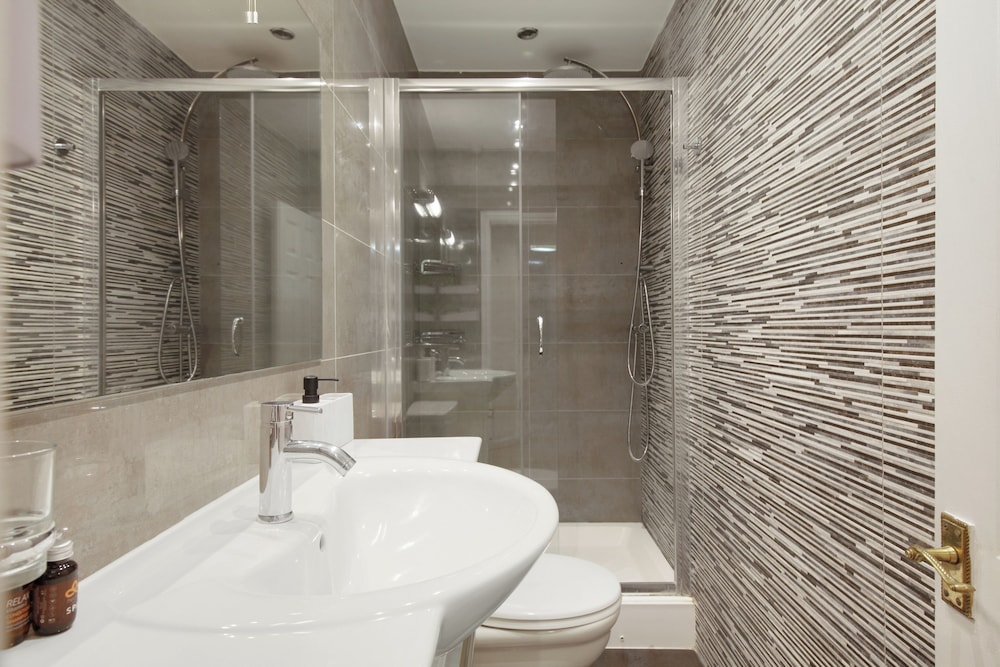 Redcliffe Square Flat