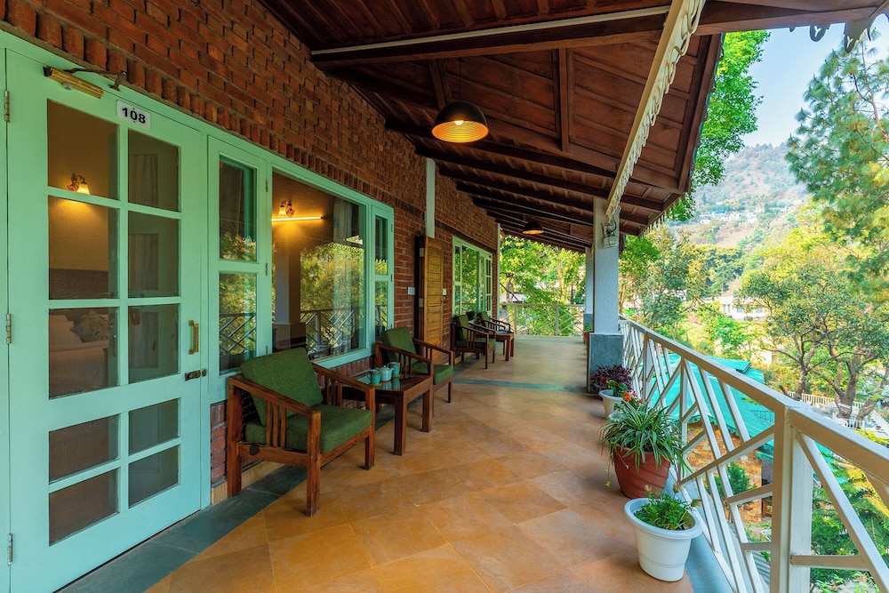 Echor Malusara Lakeview Retreat Bhimtal