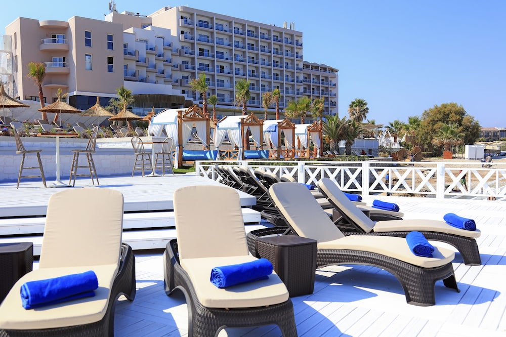 Design Plus Seya Beach Otel - Image 24