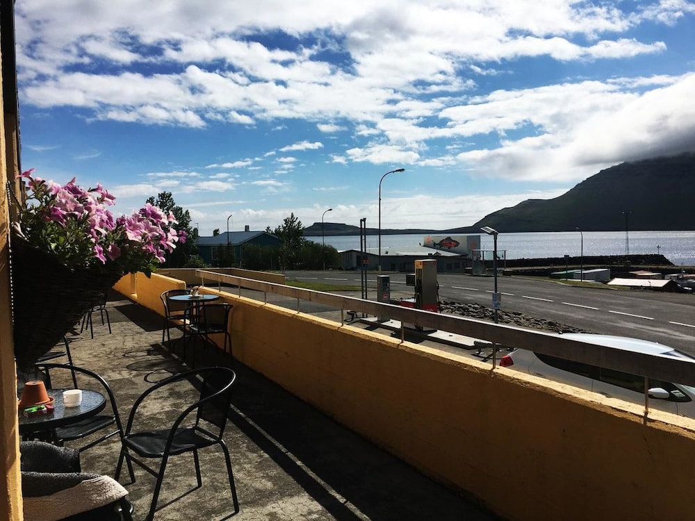 Saxa Guesthouse