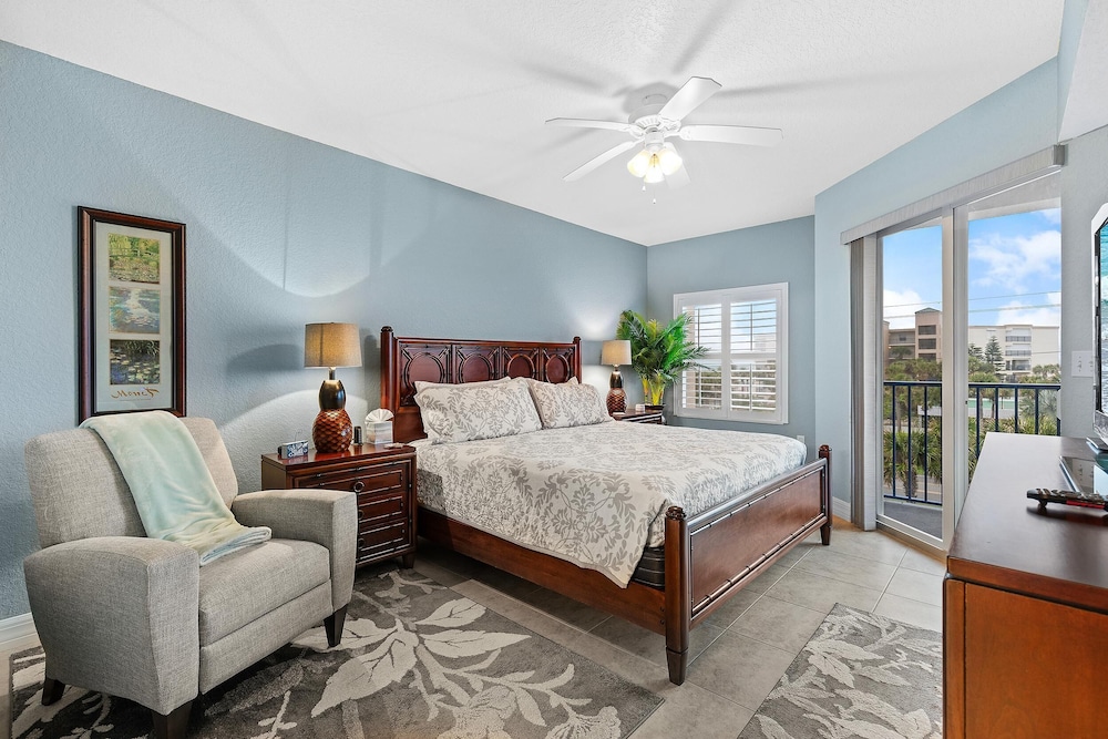 Oceanwalk 12-402