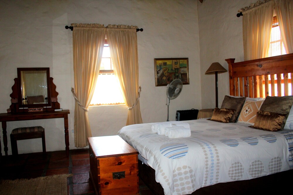 Sandpiper Guest Cottages