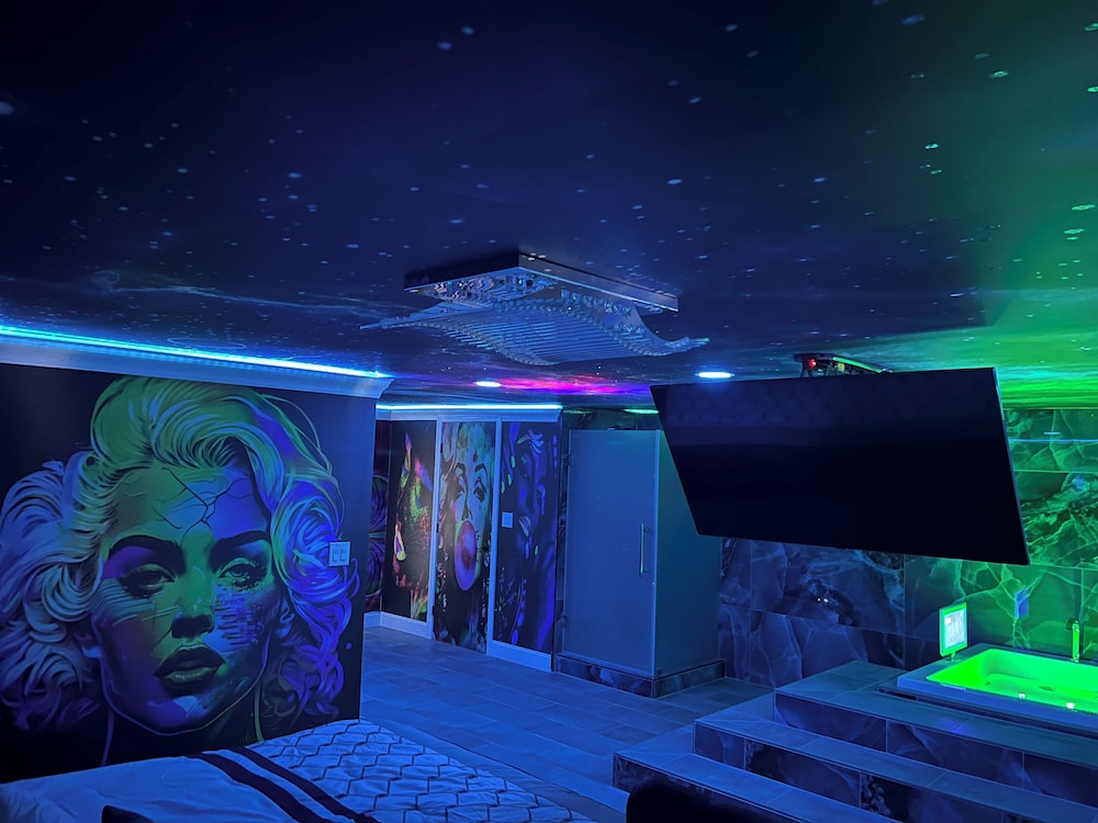 Budget Inn Dayville - Property Image 23