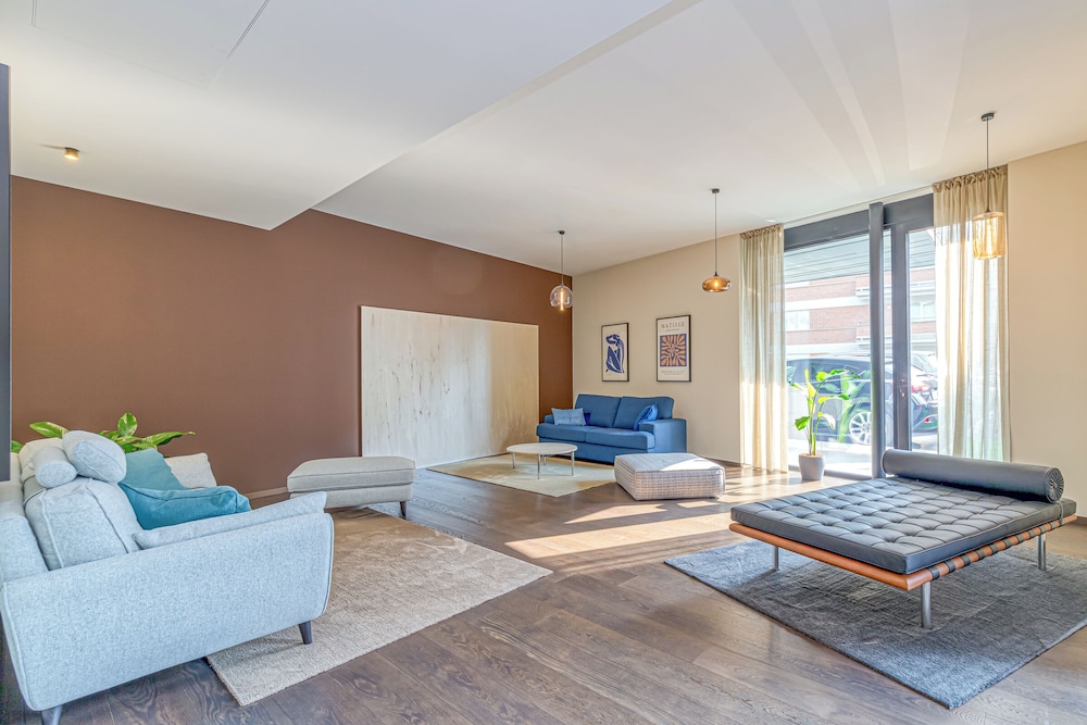 Icon H 207 Suite Micro-living view 3