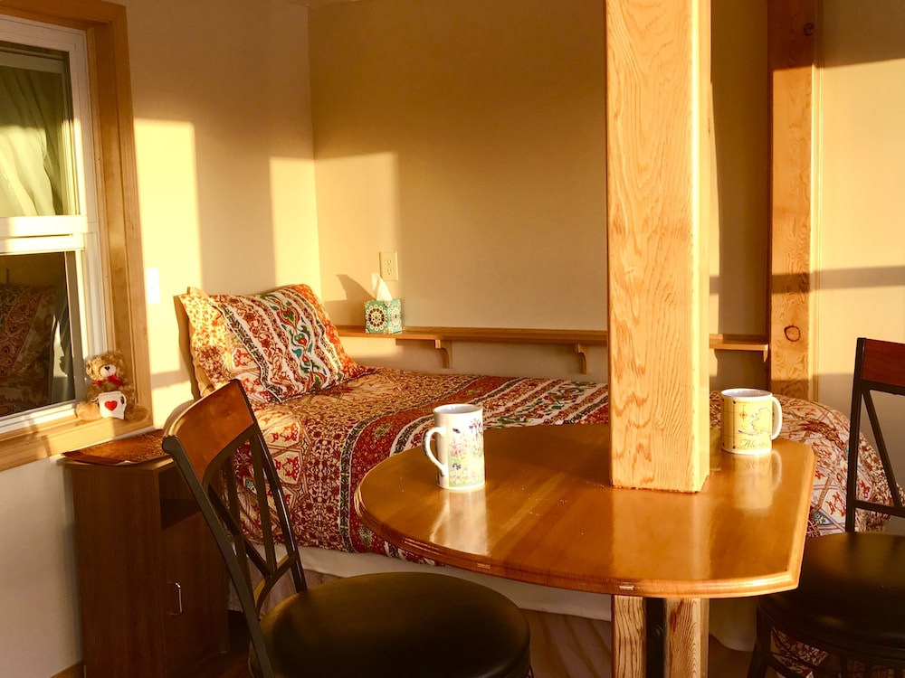 Alaska Halcyon Heights Inn