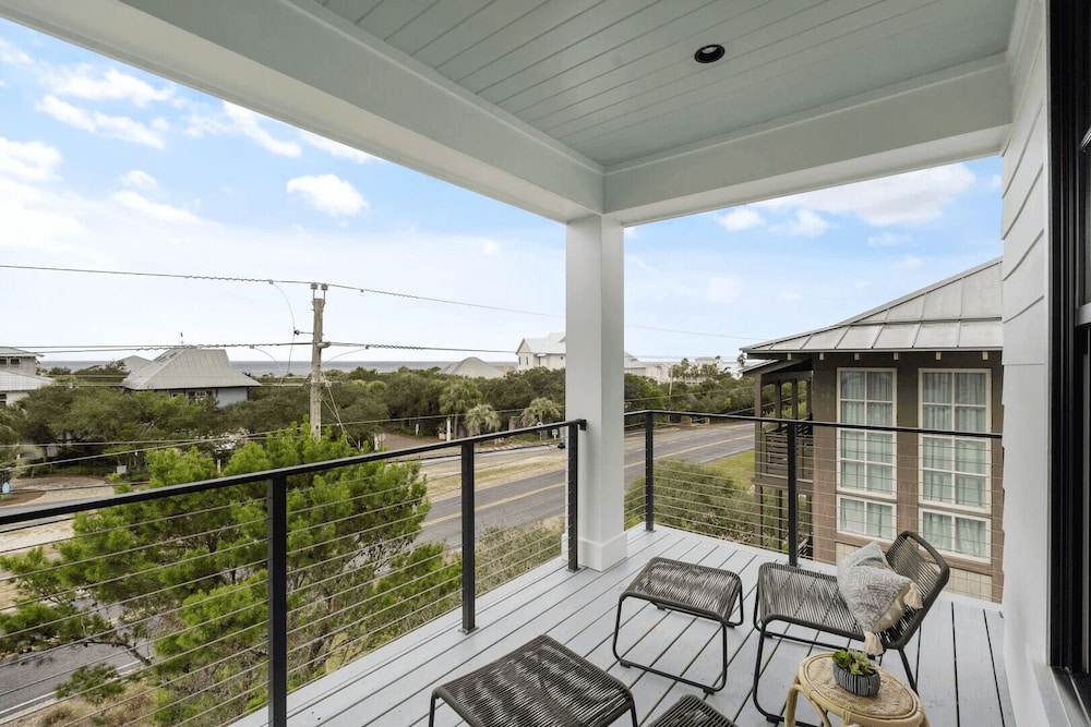 Katydid Beach Bungalow by Avantstay Gulf Views New Construction in Seagrove