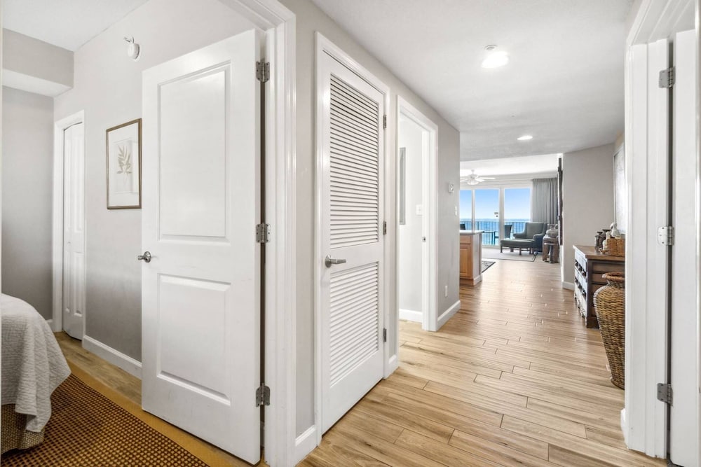 Grandview East 903