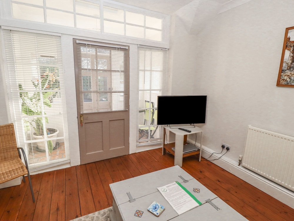 Ashfield Studio view 4
