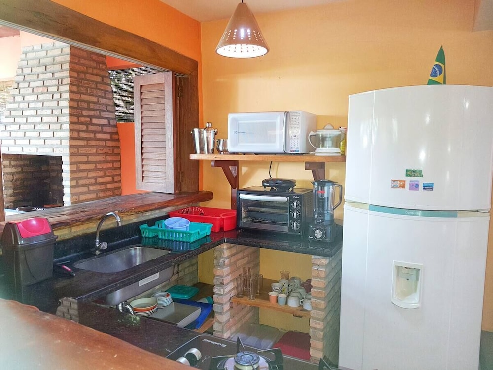 Casa de Temporada Felicidade, 38 Hóspedes, 2 Piscinas, 9 Suítes e 2 Churrasqueiras em Itacaré Bahia