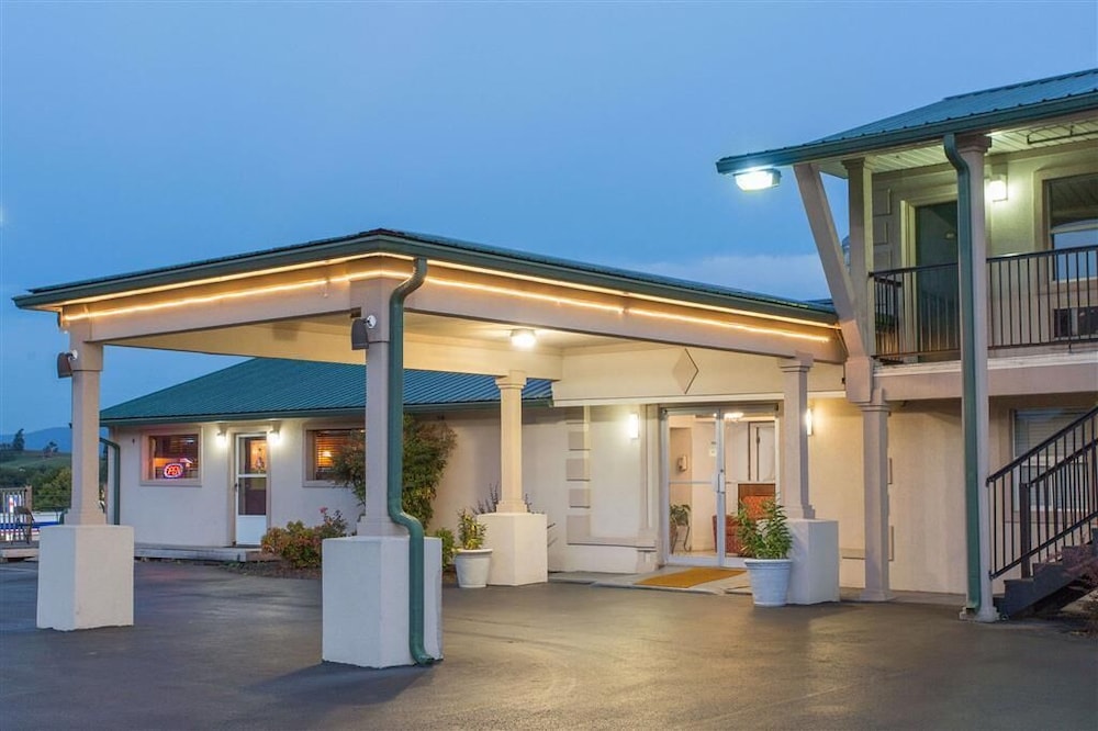 Rodeway Inn