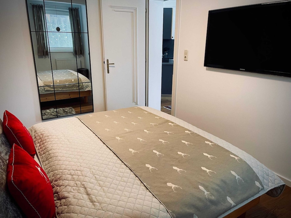 Plush Apartment in Neukirchen am Großvenediger near Ski Area view 2