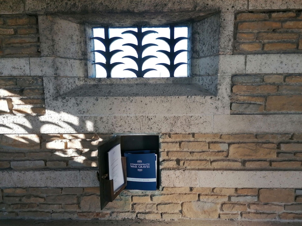 Photo 45