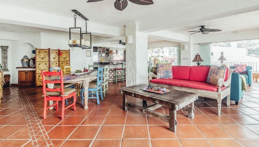 Ocean View 3Br Condo-balcony-beach-pool - 812