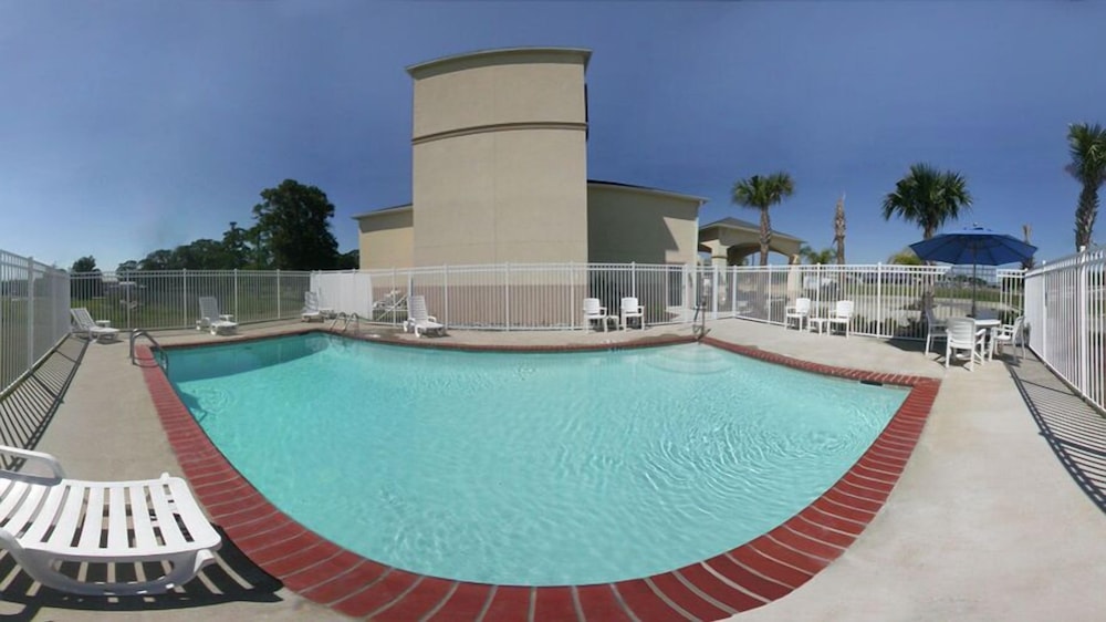 Franklin Vacations - Quality Inn  Suites Franklin - Property Image 12