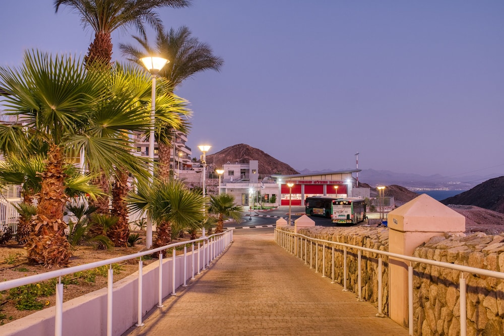 Red Canyon Peaceful Stay by Sea N' Rent