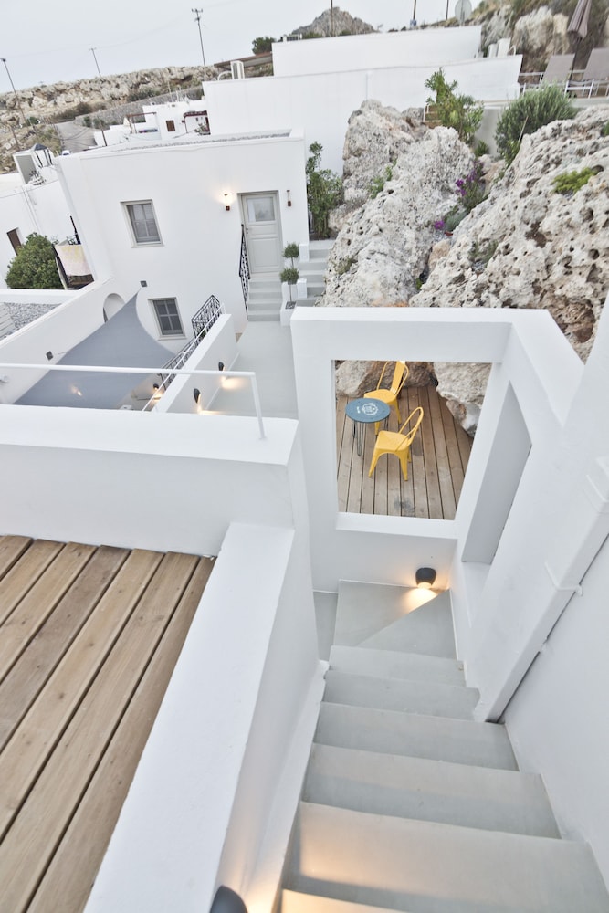 Lindos Comfy Suites