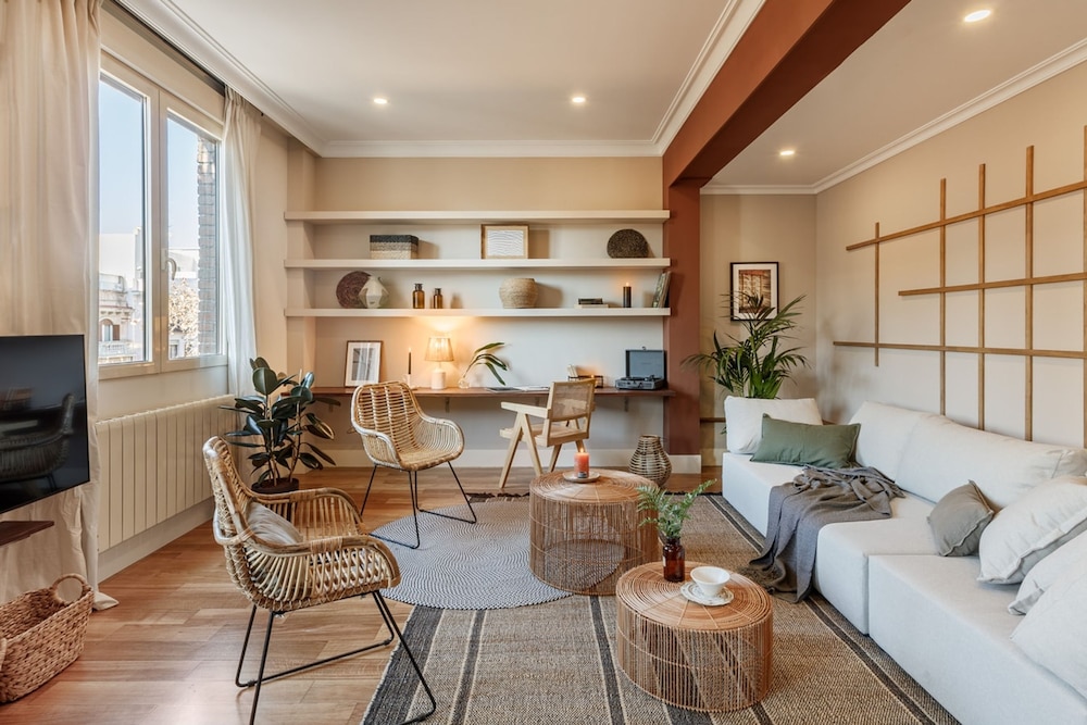Ombai - 2 Bedrooms in Castellana