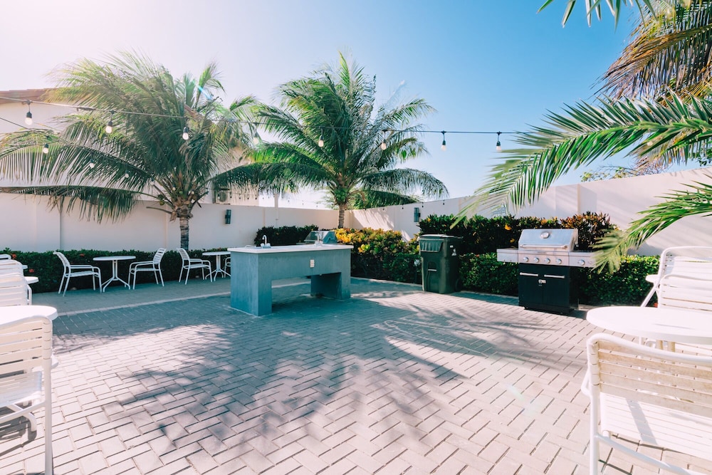 Aruba's Life 302