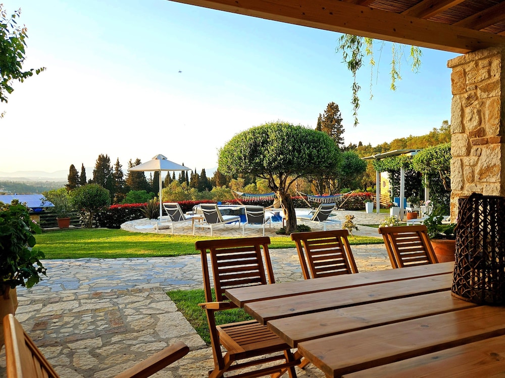 Villa Claire Corfu