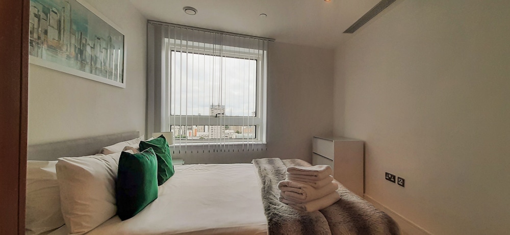 MySquare Apartments Canary Wharf