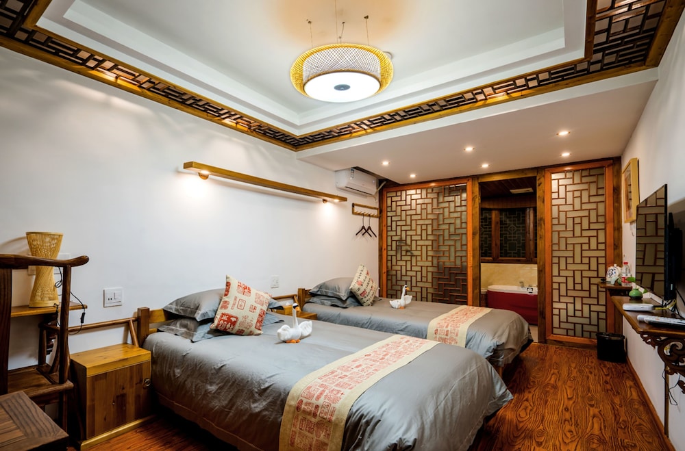 Lanting Yishi Inn