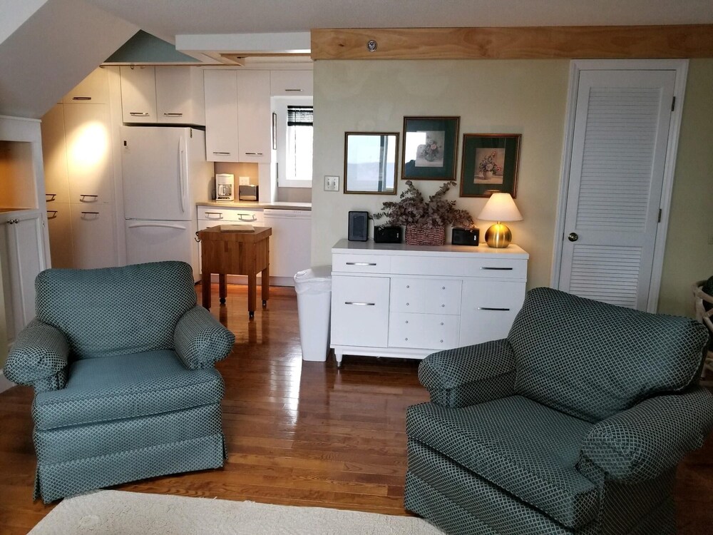 Sugar Ski & Country Club Unit 11-403 Gold view 3