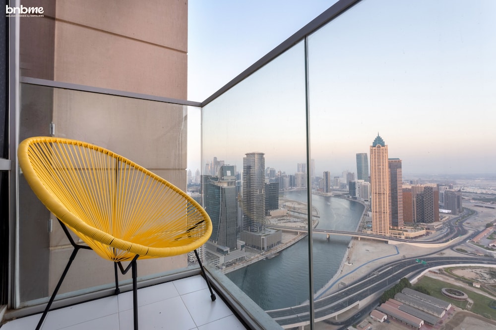 2B-Amna Tower - 4406 by bnbme homes