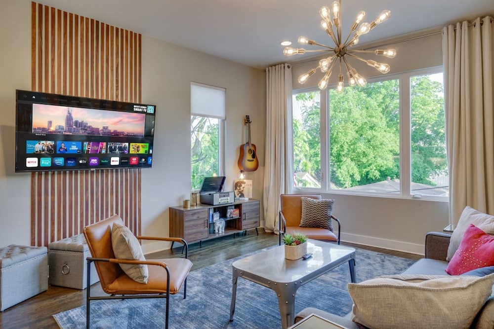 Nashvegas 13 Beds Rooftop Views Mins to Broadway