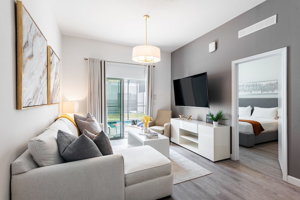 Orlando Retreat by Avantstay Private Pool Near Disney World
