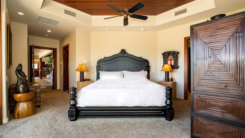 Mauna Lani Luxury Homes - A CoralTree Residence Collection view 4